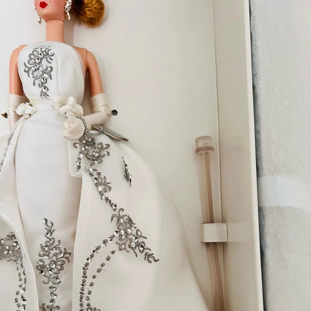 BARBIE COLLECTIBLE‎ FASHION MODEL ‘JOYEUX’ LIMITED EDITION NWT